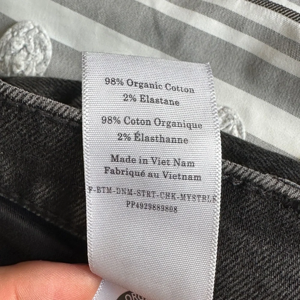 Brand New Everlane The Original Cheeky Jean Washed Black Size 31 Ankle Straight - Picture 9 of 10